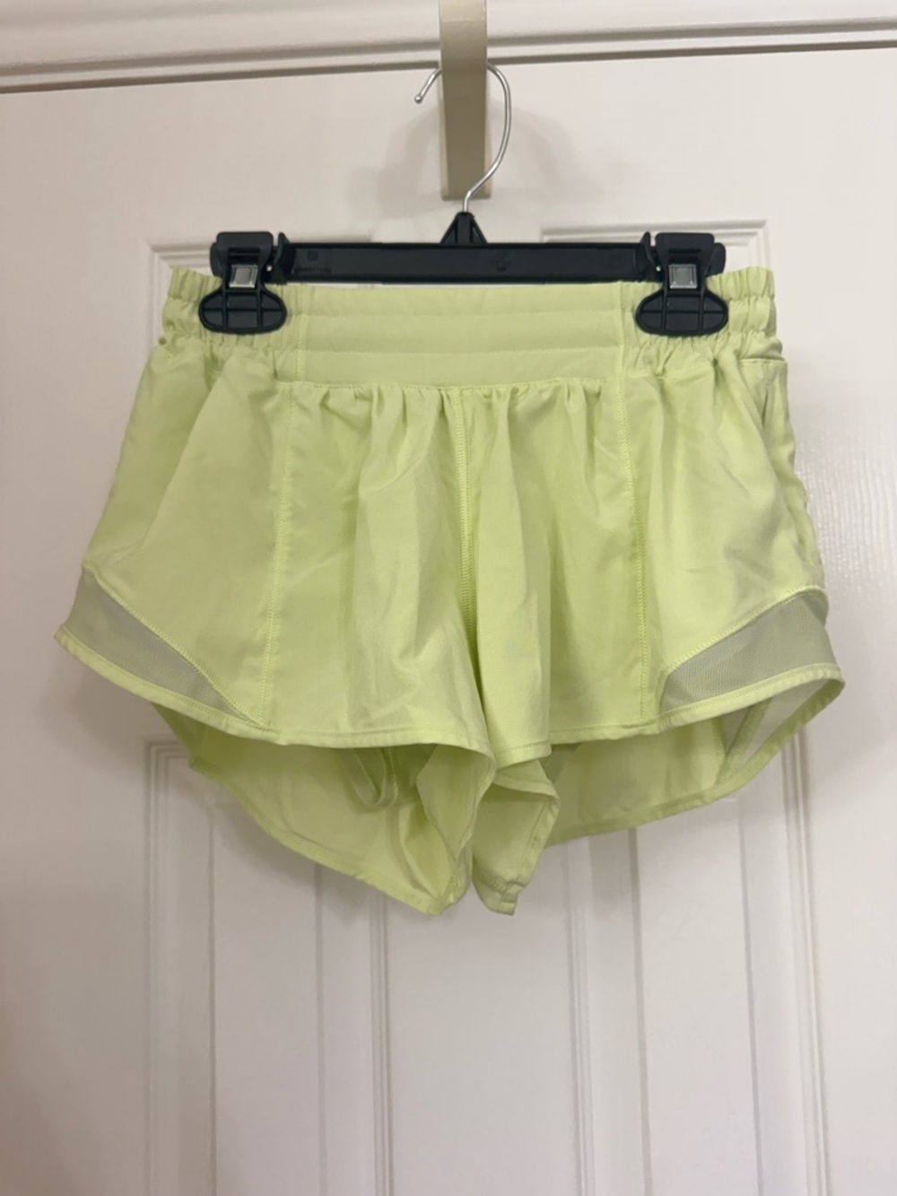 Lululemon hotty hot LR 2.5”